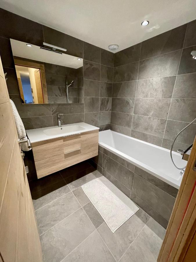 Appartement De Standing Plein Centre Station, 50M Des Pistes เลส์เฌต์ ภายนอก รูปภาพ